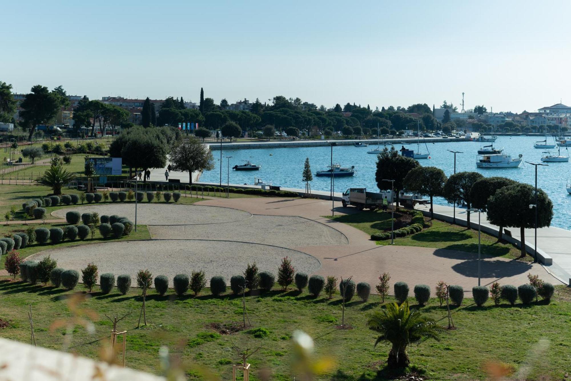 The Garden Palace Umag By Locap Group Eksteriør bilde
